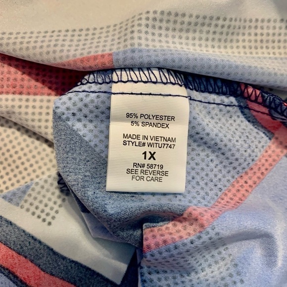 Notations Tunic Top 1X Red White Blue Short Sleeves Buttons Stretchy Boat Neck - Picture 10 of 15